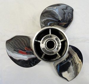 L574 Propeller Ballistic 14 7/8 x 15 Yamaha F150 - 300